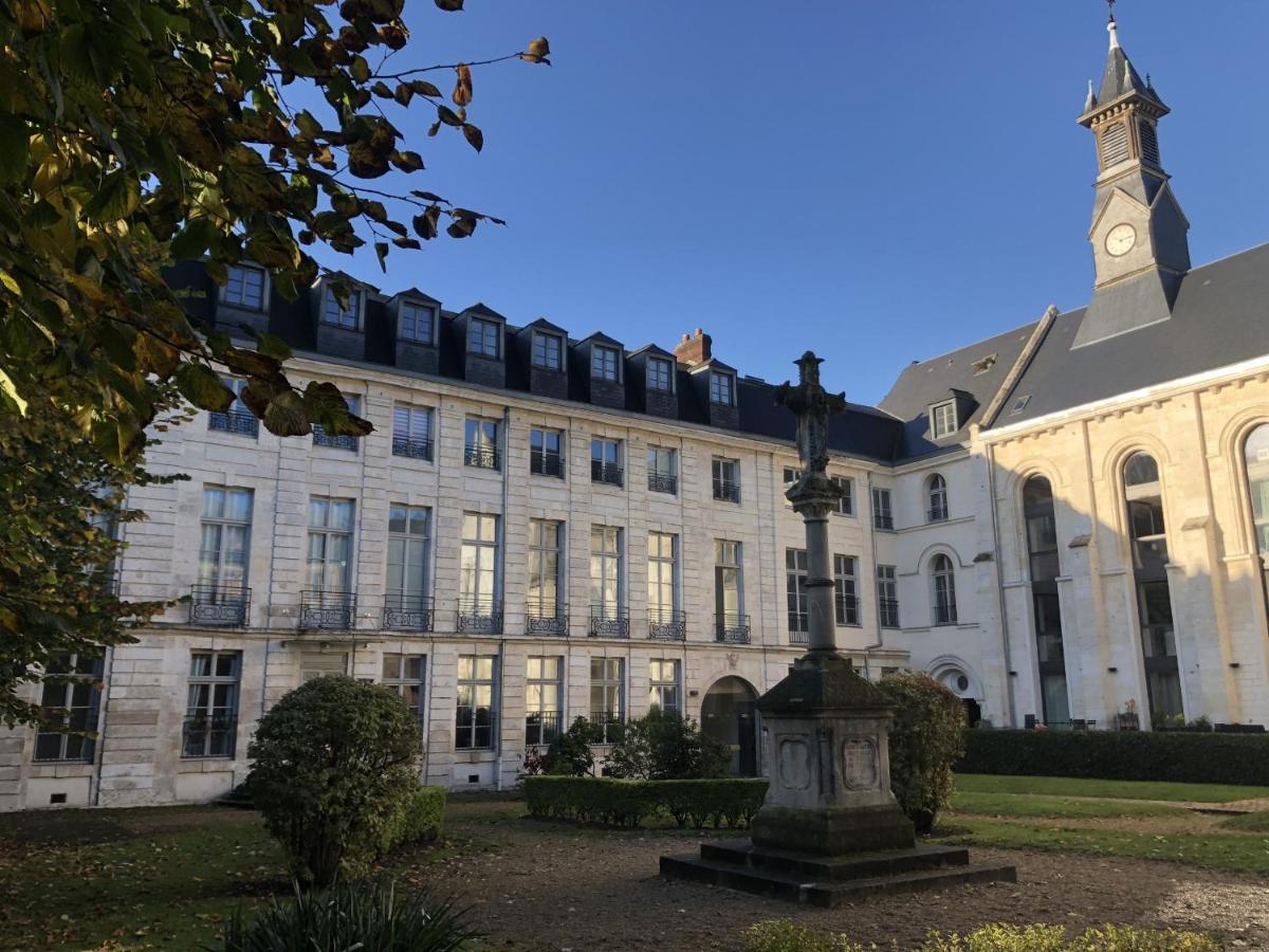 Superbe T2 Avec Vue Sur Cour - Rouen Centre Apartment Ngoại thất bức ảnh