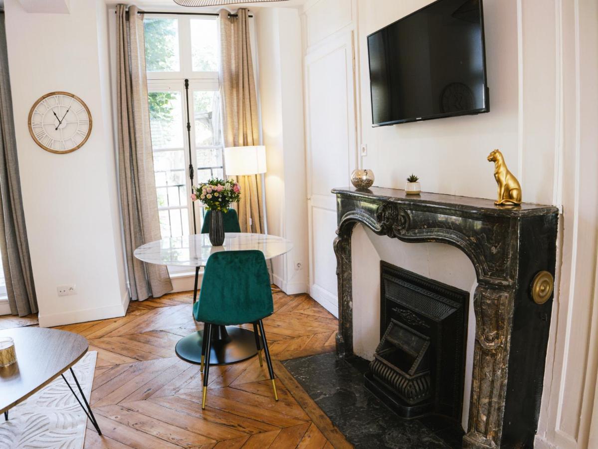 Superbe T2 Avec Vue Sur Cour - Rouen Centre Apartment Ngoại thất bức ảnh