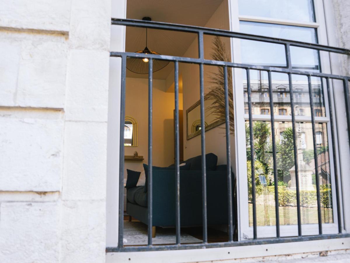Superbe T2 Avec Vue Sur Cour - Rouen Centre Apartment Ngoại thất bức ảnh
